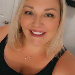 Meet your Posher, Heidi